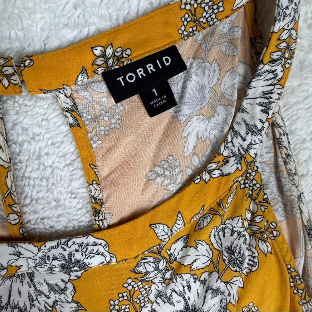 Torrid Yellow Floral Sleeveless Dress - Picture 5 of 8